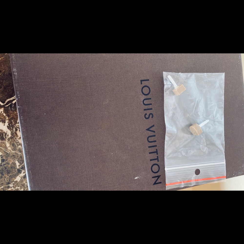 Louis Vuitton shoes - Picture 5 of 6